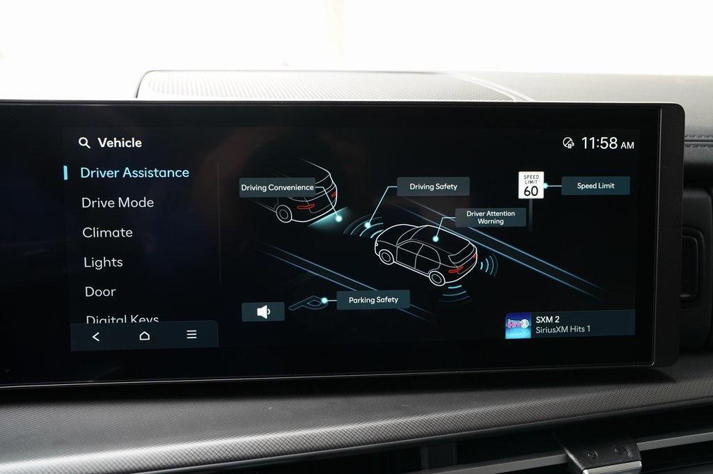 new 2025 Hyundai Santa Fe car, priced at $39,555