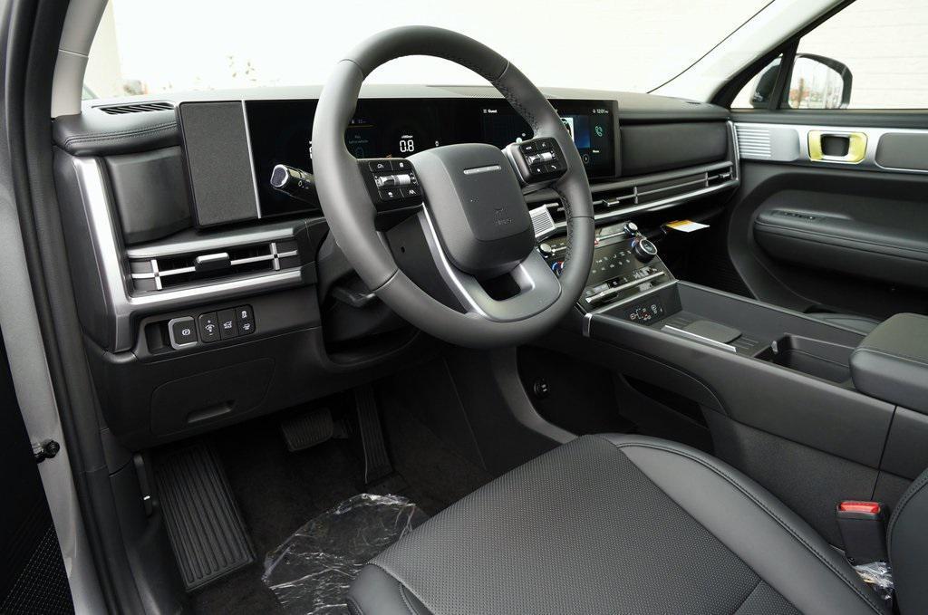 new 2025 Hyundai Santa Fe car, priced at $39,555