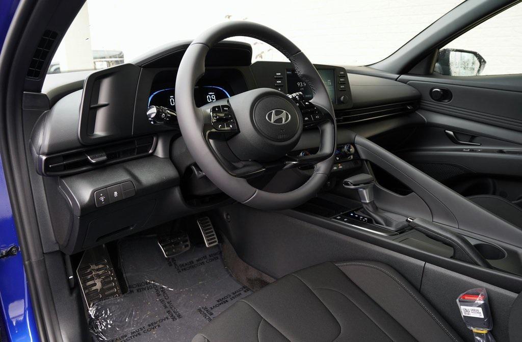 new 2025 Hyundai Elantra car, priced at $23,760