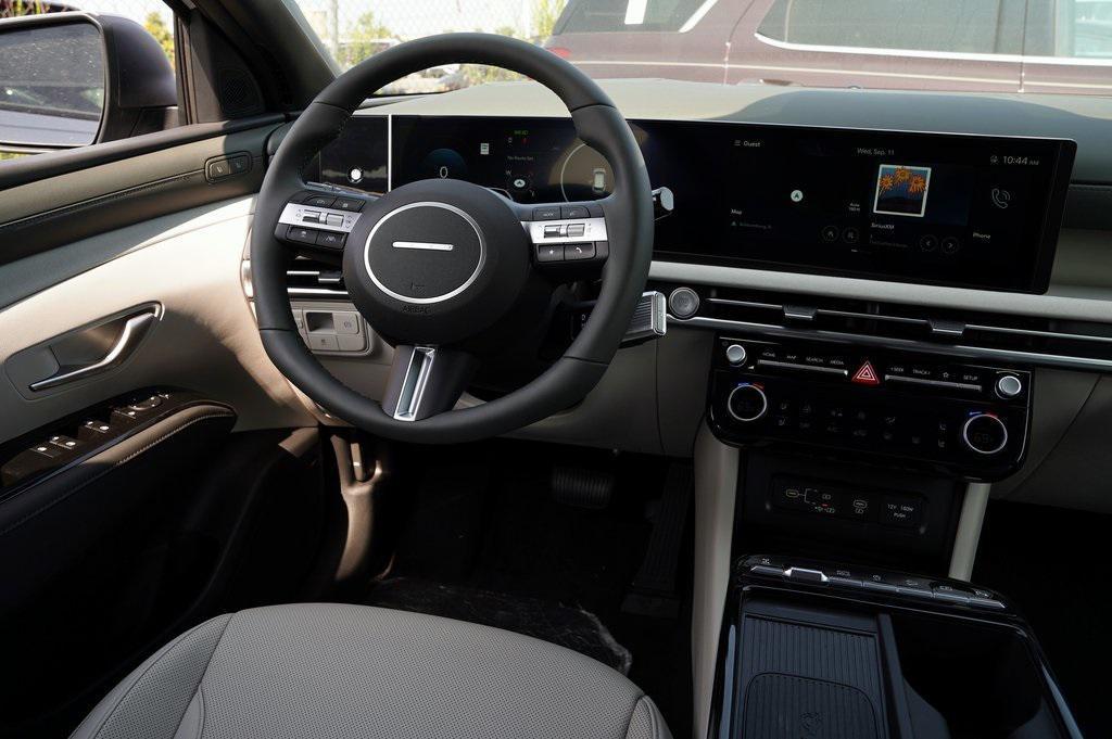 new 2025 Hyundai Tucson car, priced at $41,265