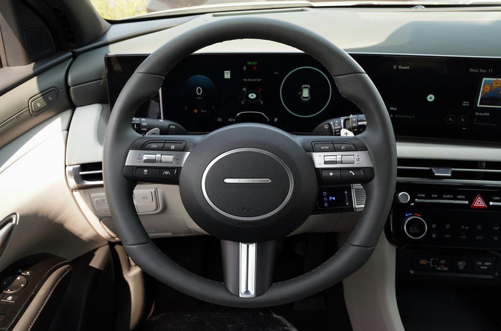new 2025 Hyundai Tucson car, priced at $41,265