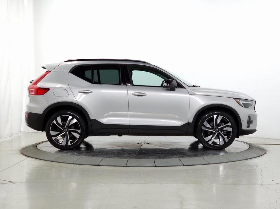 new 2023 Volvo XC40 car, priced at $39,488