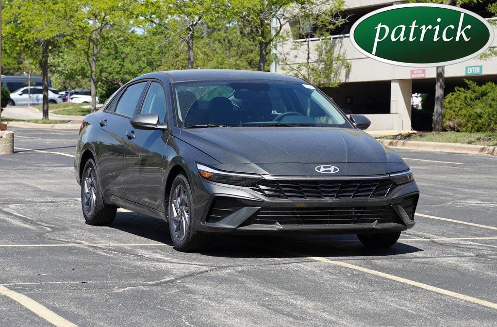 new 2025 Hyundai ELANTRA HEV car, priced at $25,715