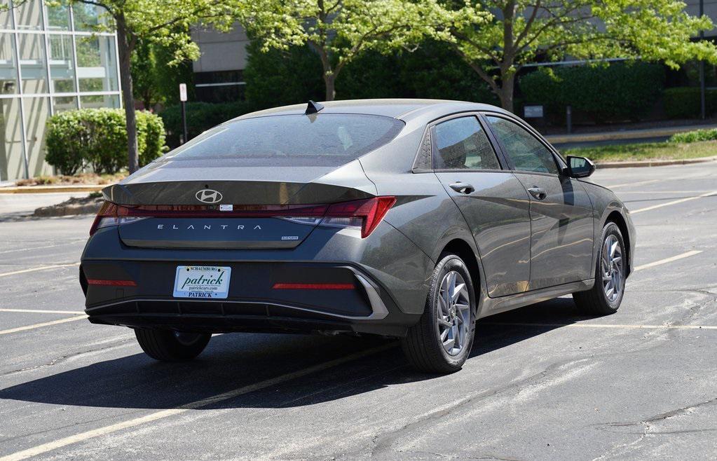 new 2025 Hyundai ELANTRA HEV car, priced at $25,715
