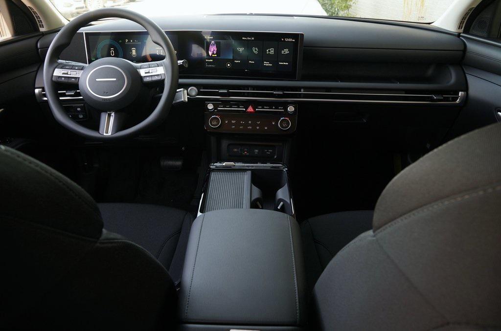 new 2026 Hyundai TUCSON Hybrid car, priced at $32,388