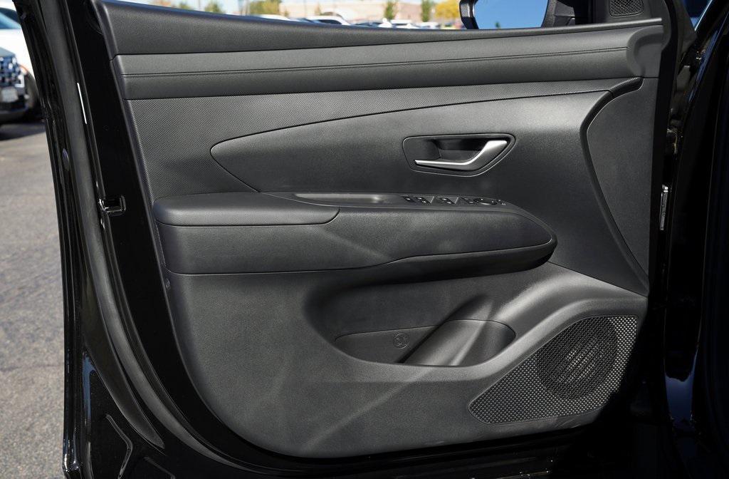 new 2026 Hyundai TUCSON Hybrid car, priced at $32,388