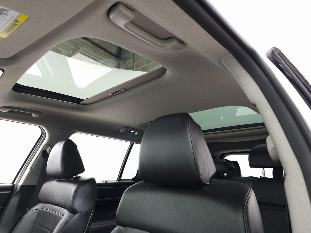 used 2025 Hyundai Santa Fe car, priced at $42,950