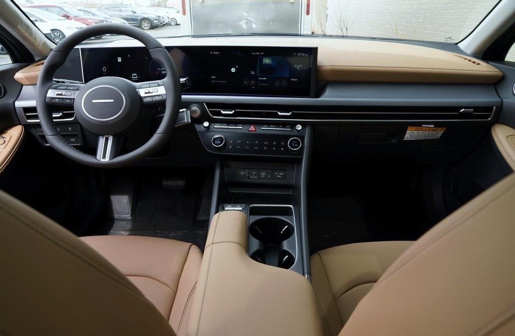 new 2025 Hyundai Sonata Hybrid car, priced at $37,990