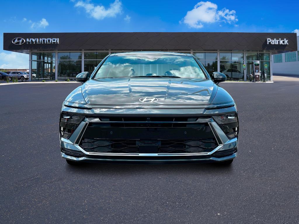 new 2025 Hyundai Sonata Hybrid car, priced at $38,490