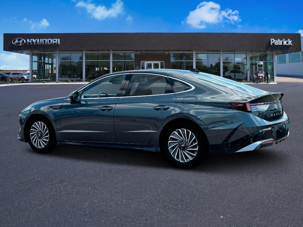 new 2025 Hyundai Sonata Hybrid car, priced at $38,490
