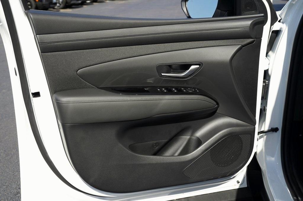 used 2025 Hyundai SANTA CRUZ car, priced at $33,810