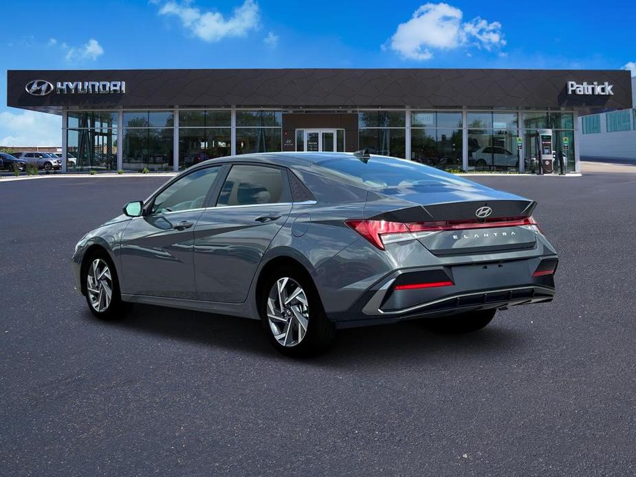 new 2025 Hyundai Elantra car, priced at $26,610