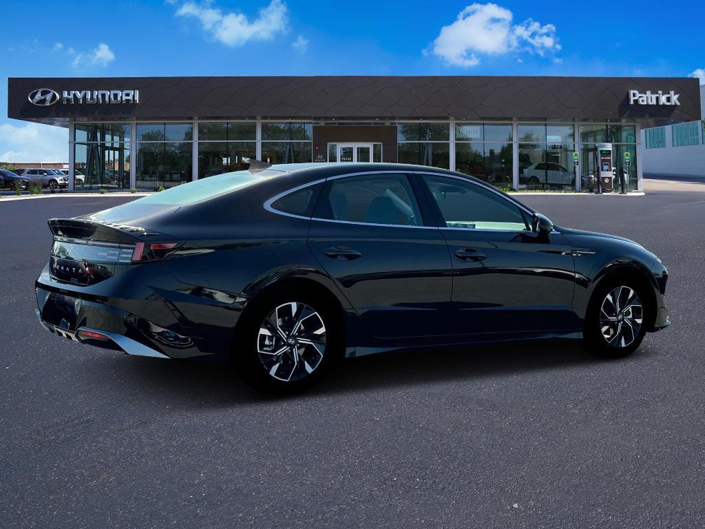 new 2025 Hyundai Sonata car, priced at $28,070