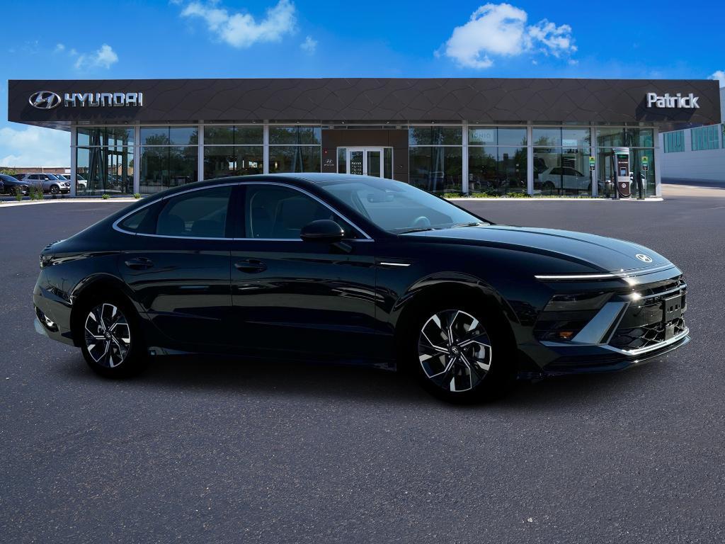 new 2025 Hyundai Sonata car, priced at $28,070