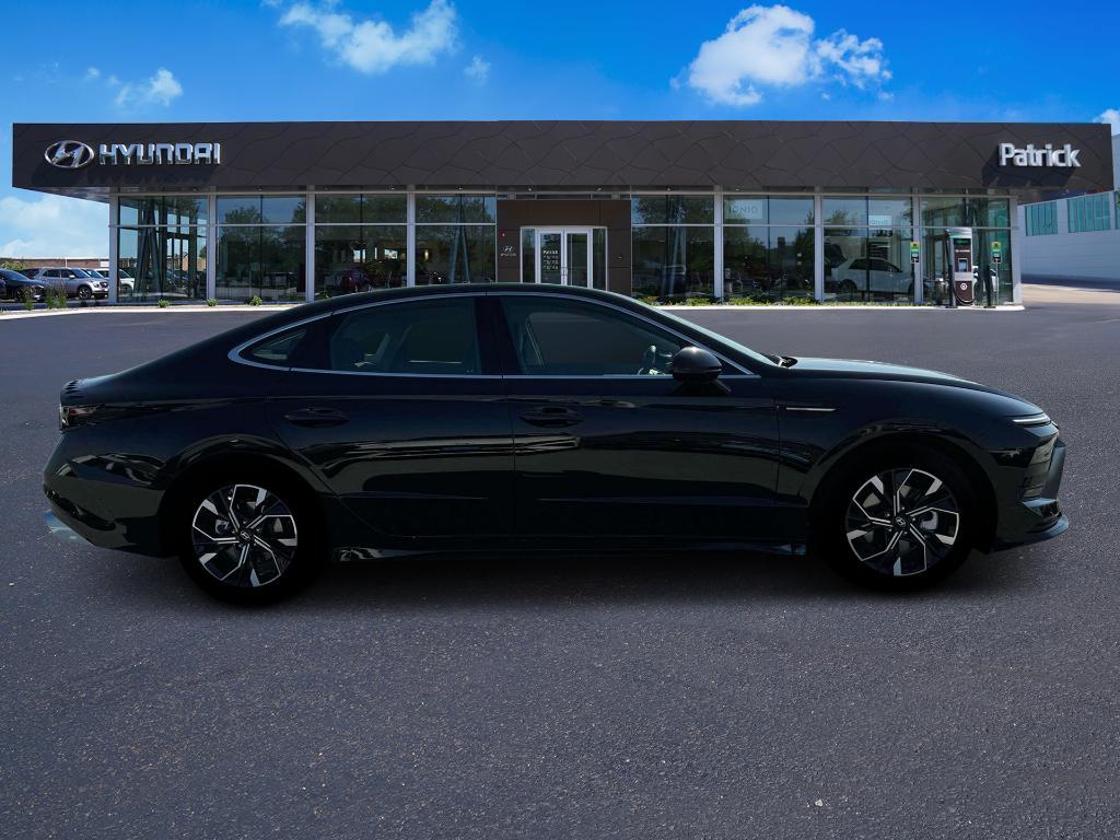 new 2025 Hyundai Sonata car, priced at $28,070