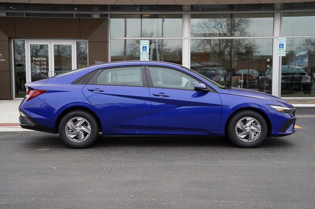 new 2025 Hyundai Elantra car, priced at $22,305