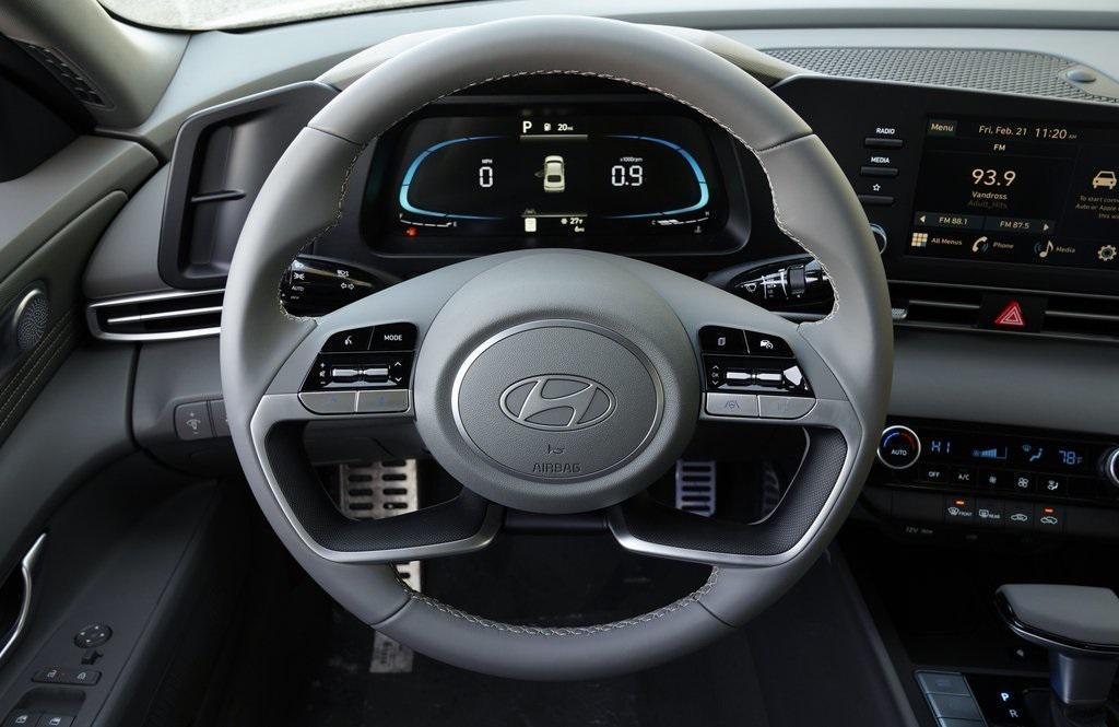 new 2025 Hyundai Elantra car, priced at $24,285