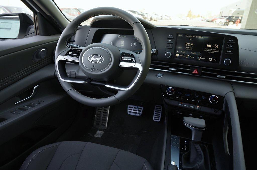 new 2025 Hyundai Elantra car, priced at $24,135