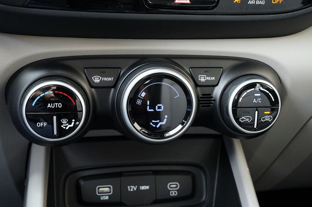 new 2025 Hyundai Venue car, priced at $23,545