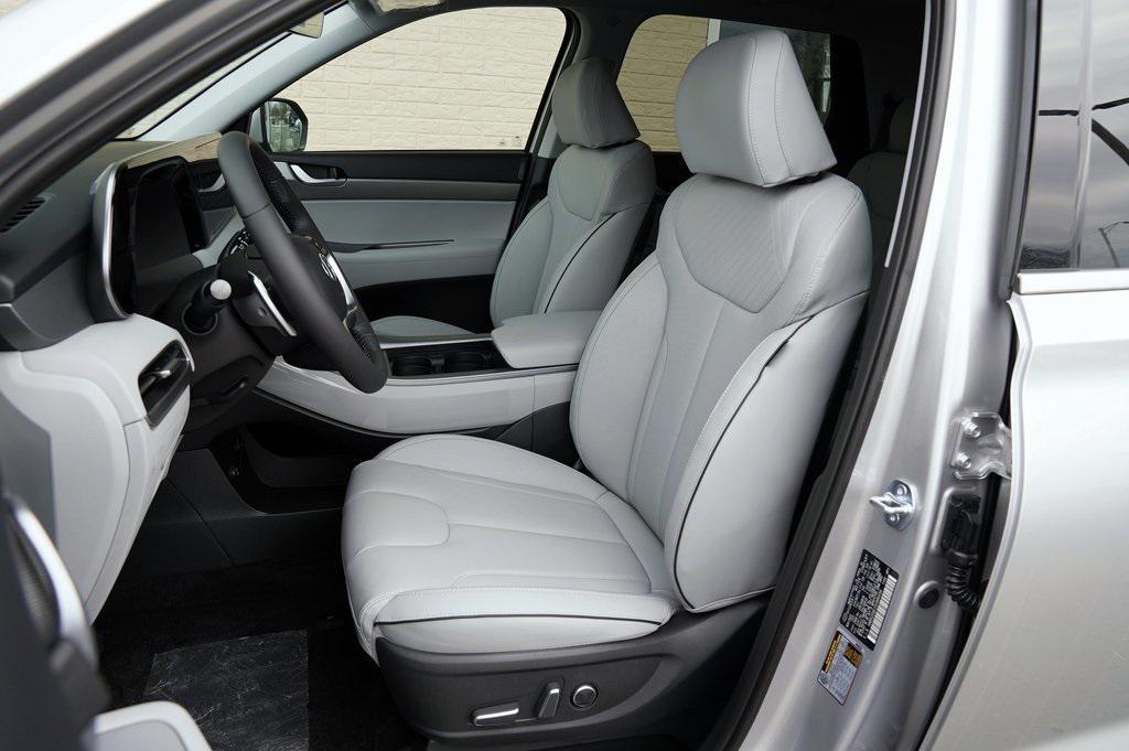 new 2025 Hyundai Palisade car, priced at $41,236