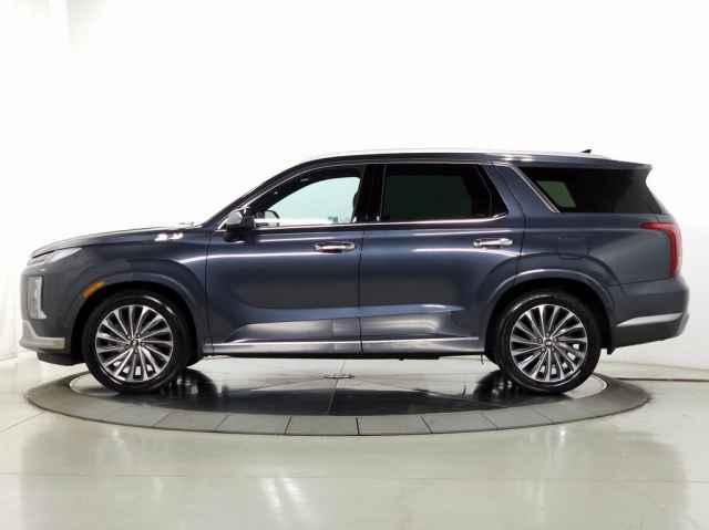 used 2025 Hyundai Palisade car, priced at $48,980