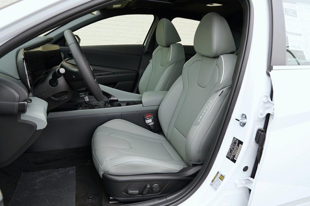 new 2025 Hyundai ELANTRA HEV car, priced at $27,839