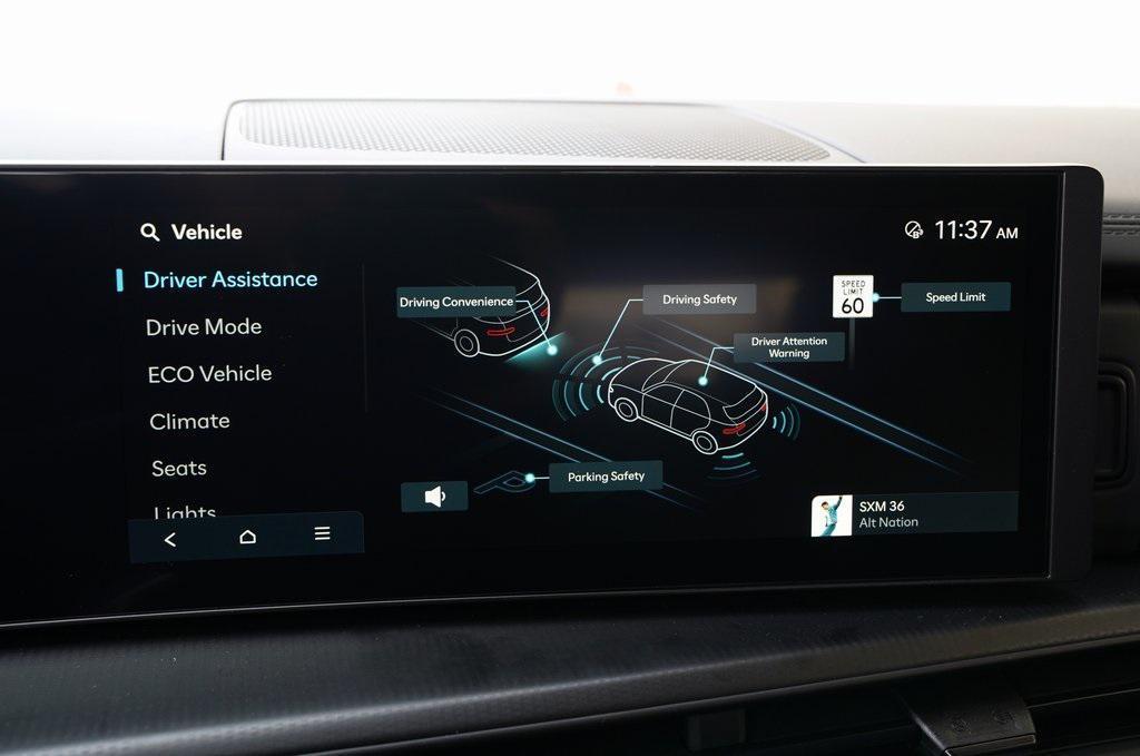 new 2025 Hyundai SANTA FE HEV car, priced at $48,995