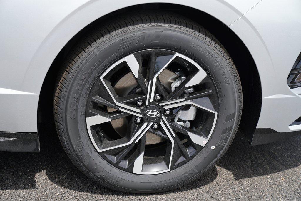 new 2025 Hyundai Sonata car, priced at $28,575