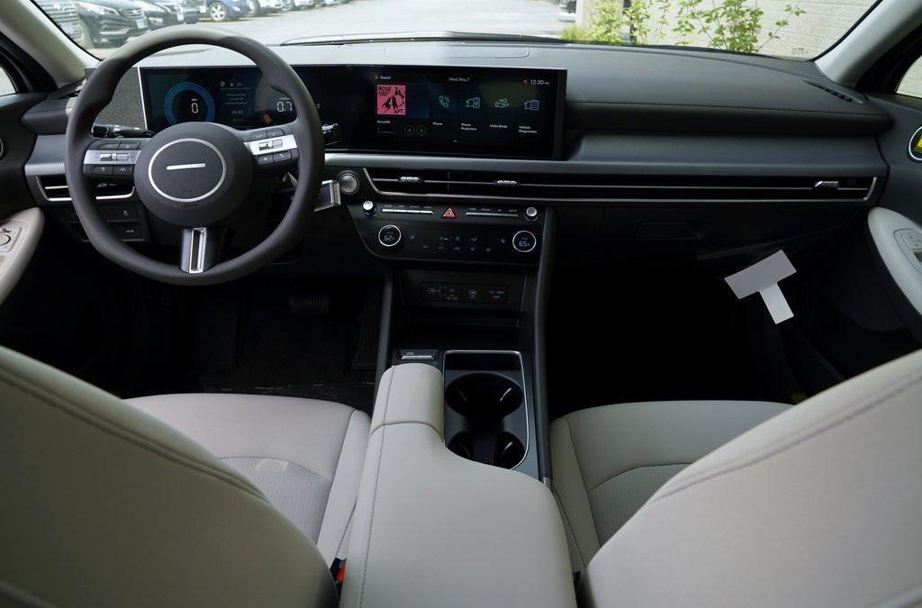 new 2025 Hyundai Sonata car, priced at $28,575