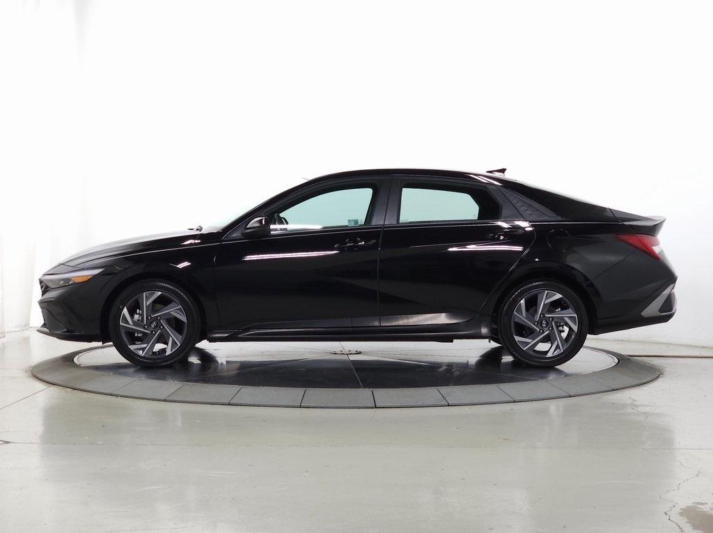 used 2025 Hyundai ELANTRA HEV car, priced at $27,998