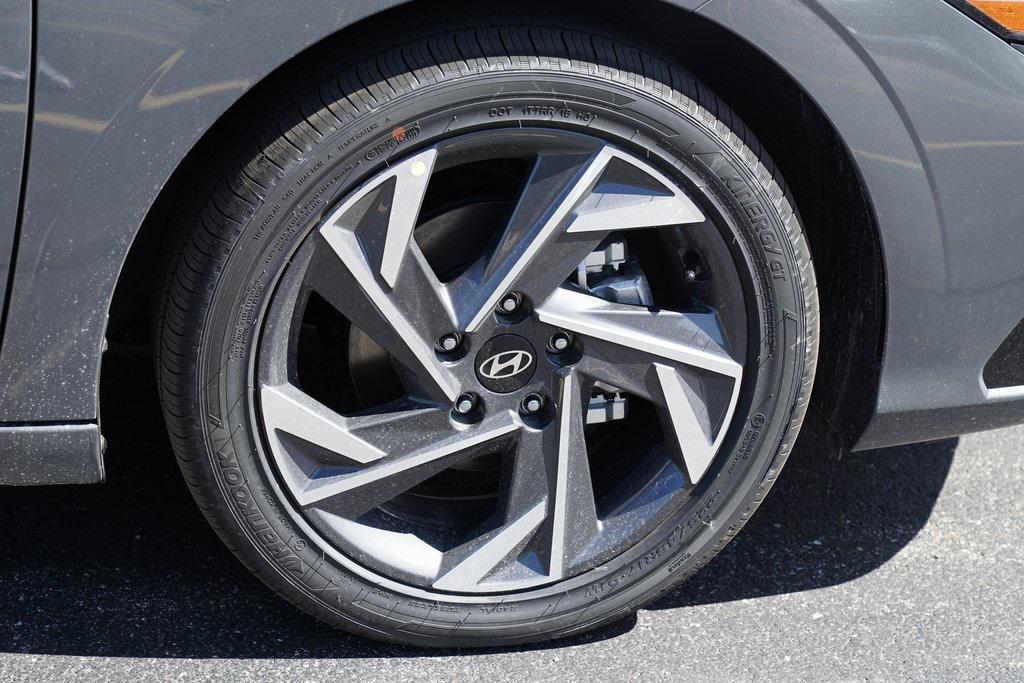 new 2025 Hyundai ELANTRA HEV car, priced at $30,085
