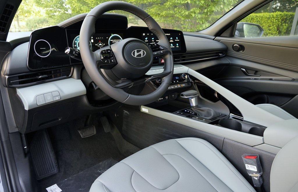 new 2025 Hyundai ELANTRA HEV car, priced at $30,085