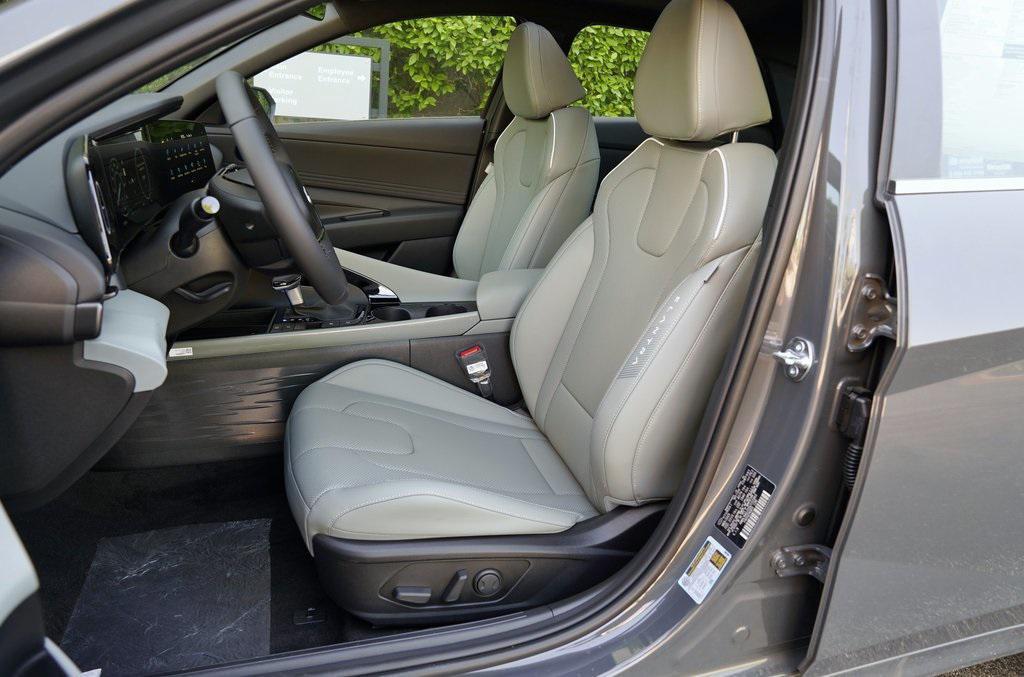 new 2025 Hyundai ELANTRA HEV car, priced at $30,085