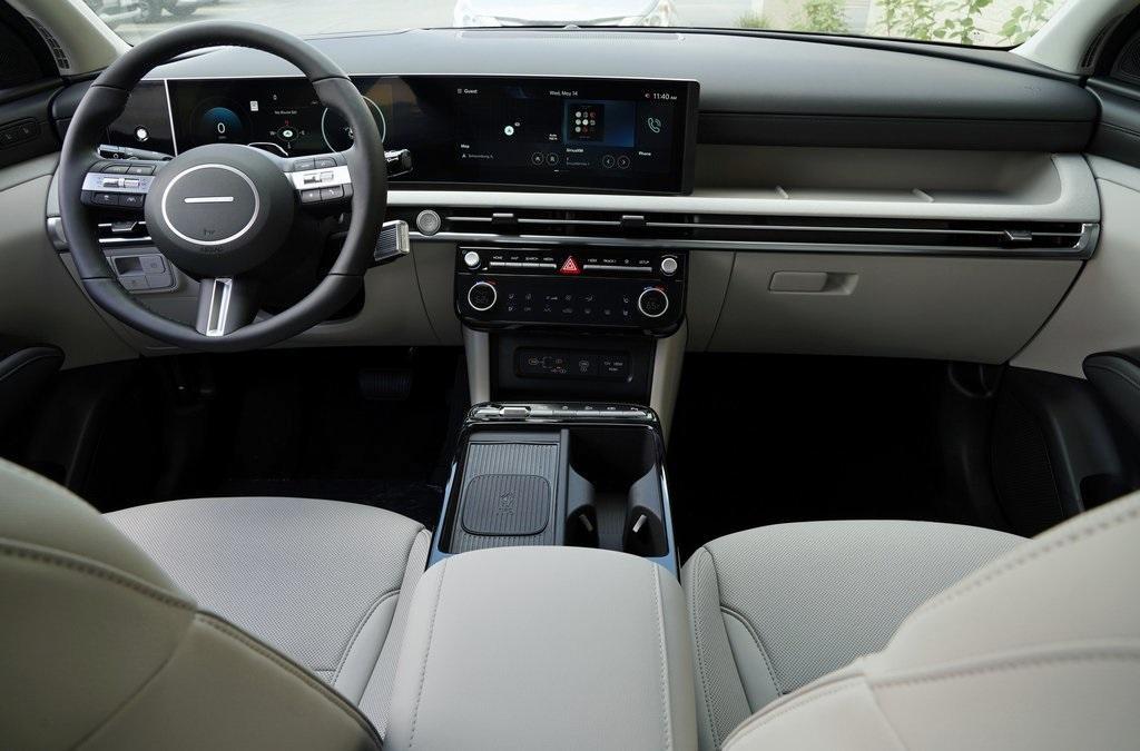 new 2025 Hyundai Tucson car, priced at $41,650