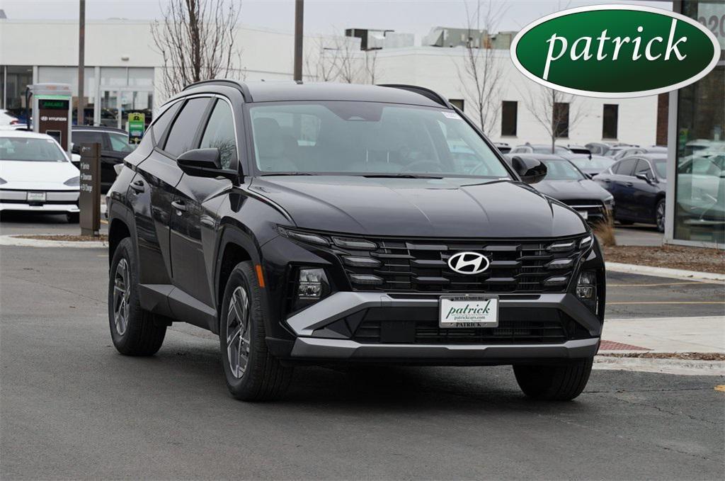 new 2025 Hyundai Tucson Hybrid car, priced at $33,696