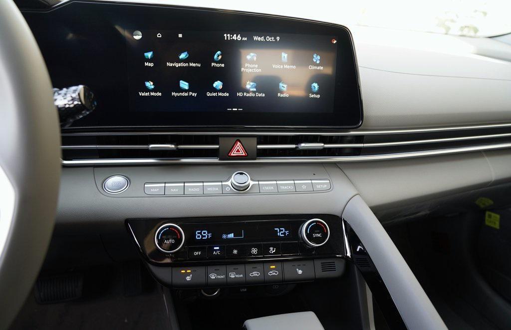 new 2025 Hyundai Elantra car, priced at $26,835