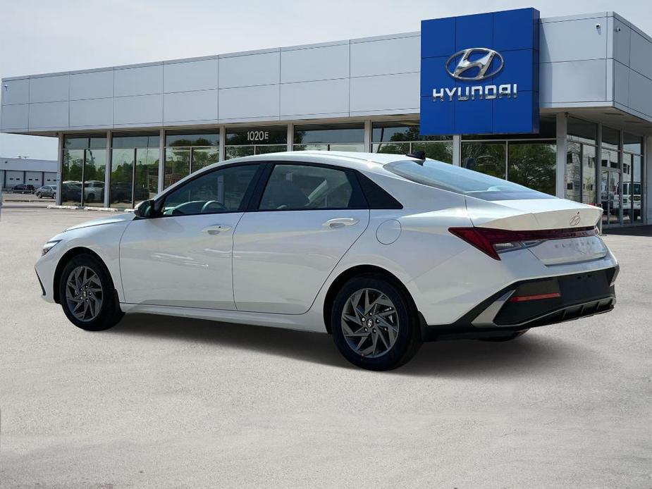 new 2025 Hyundai Elantra HEV car, priced at $27,765