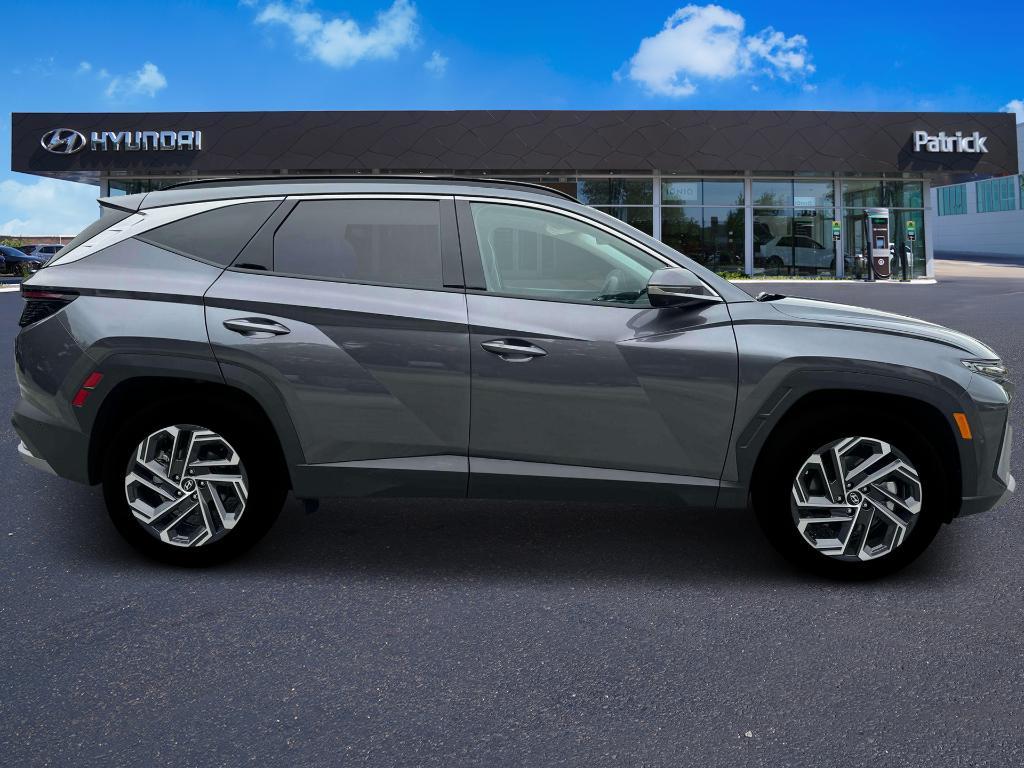 new 2025 Hyundai Tucson Hybrid car, priced at $43,234