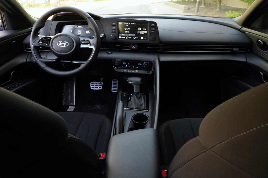 new 2025 Hyundai Elantra car, priced at $23,760