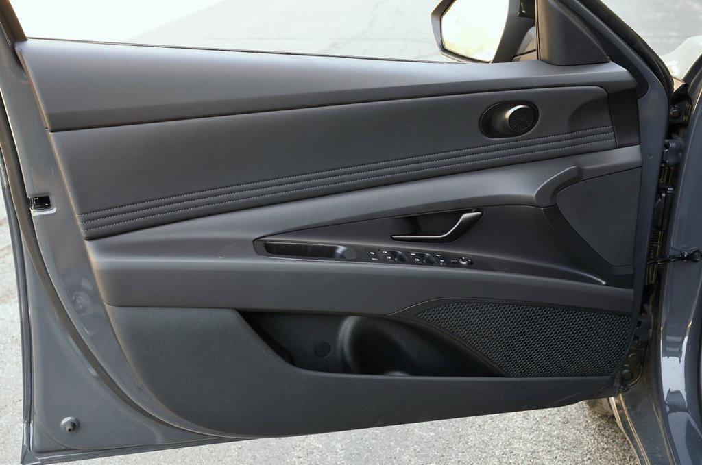 new 2025 Hyundai Elantra car, priced at $23,760