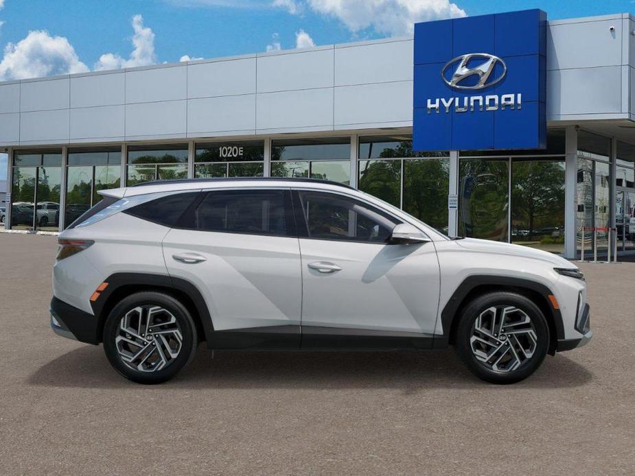 new 2025 Hyundai Tucson Hybrid car, priced at $43,684