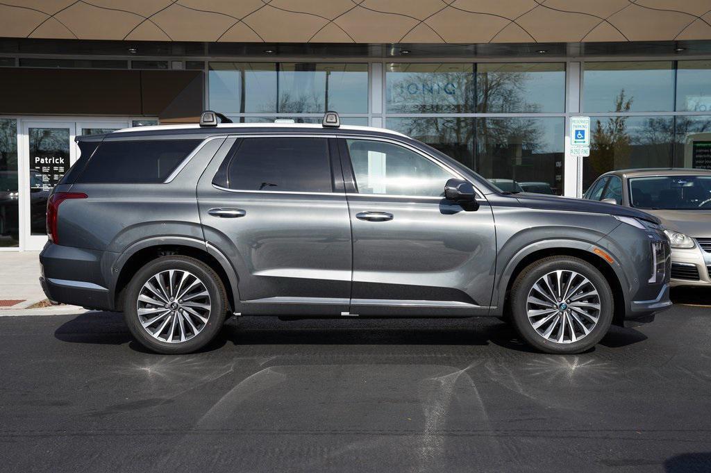 new 2025 Hyundai Palisade car, priced at $53,426