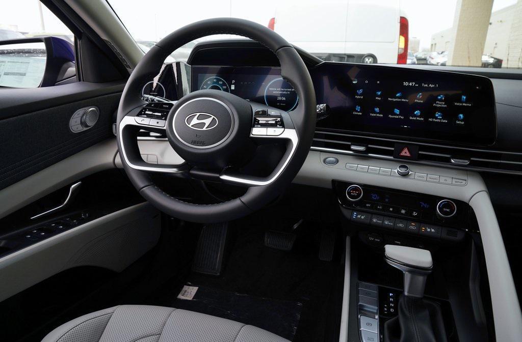 new 2025 Hyundai ELANTRA HEV car, priced at $29,777