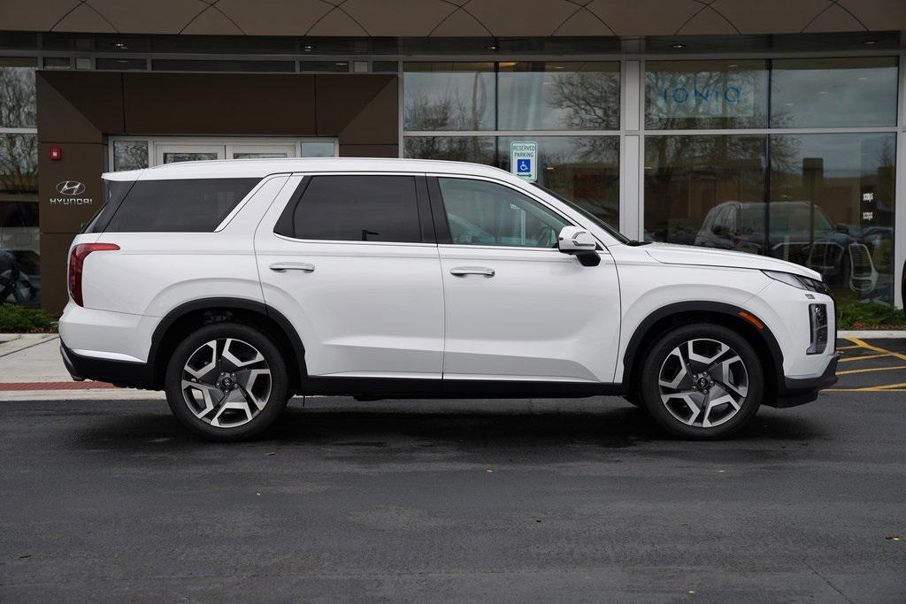 new 2025 Hyundai Palisade car, priced at $52,242