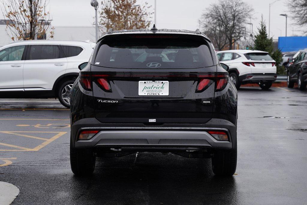 new 2025 Hyundai Tucson car, priced at $32,111