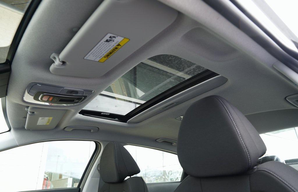 new 2025 Hyundai Elantra car, priced at $26,335