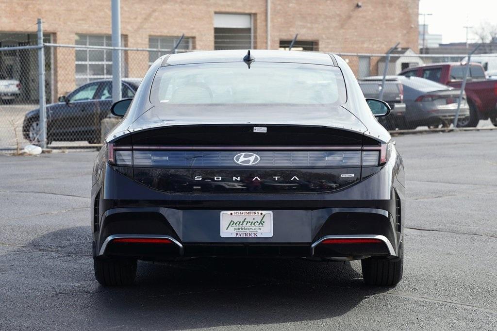 new 2024 Hyundai Sonata car, priced at $28,188