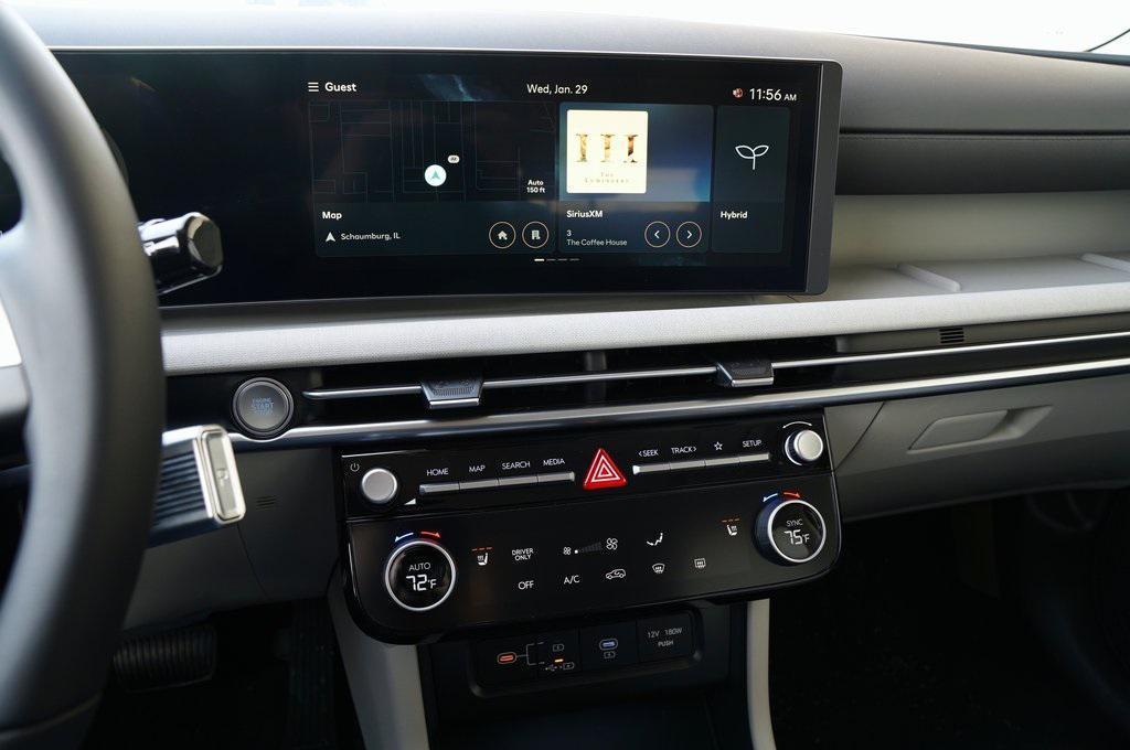 new 2025 Hyundai TUCSON Hybrid car, priced at $37,565