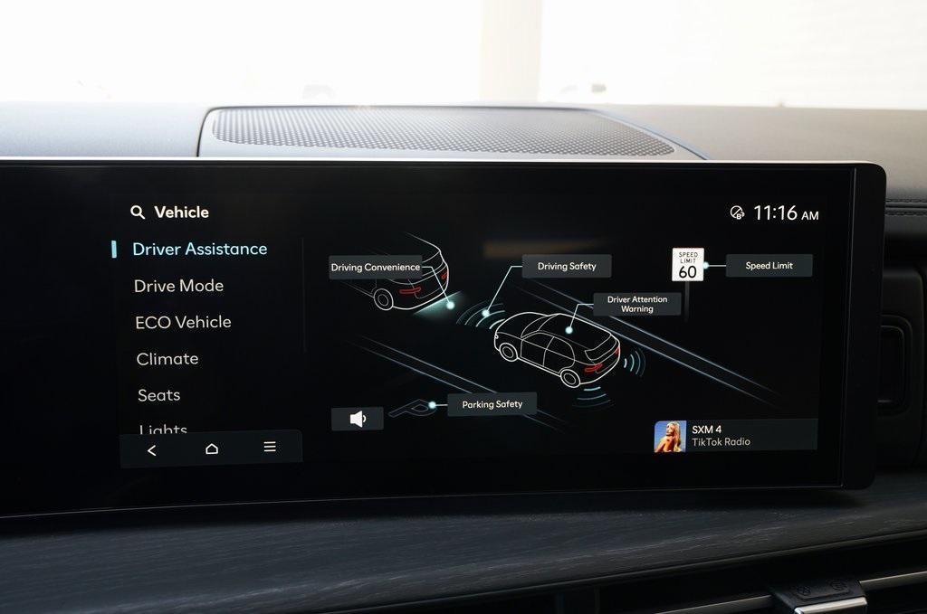 new 2025 Hyundai SANTA FE HEV car, priced at $45,334