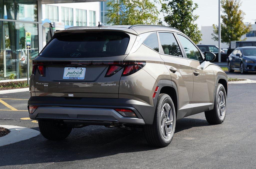 new 2025 Hyundai TUCSON Hybrid car, priced at $33,920